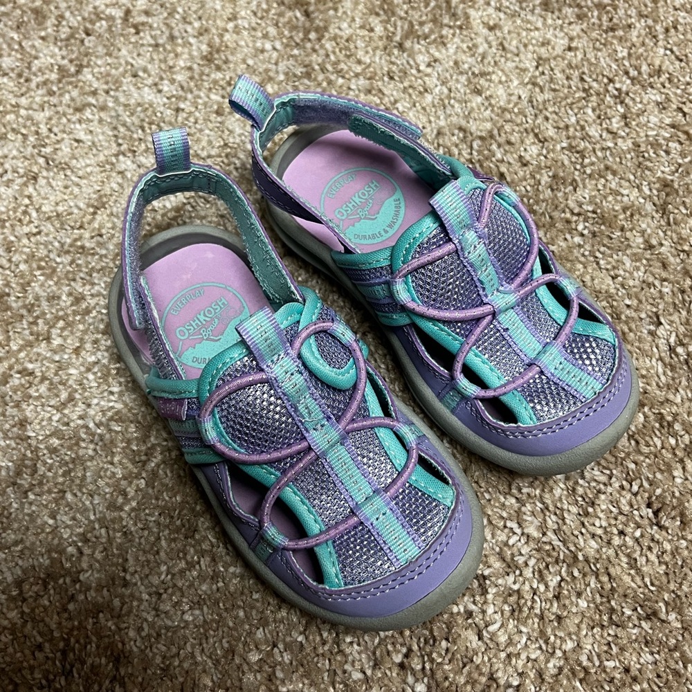 Toddler Girl OshKosh B'gosh Blavo Sandal, size 6